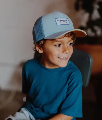 Czapka-z-daszkiem-Mini-Frozen--Hello-Hossy (1).webp