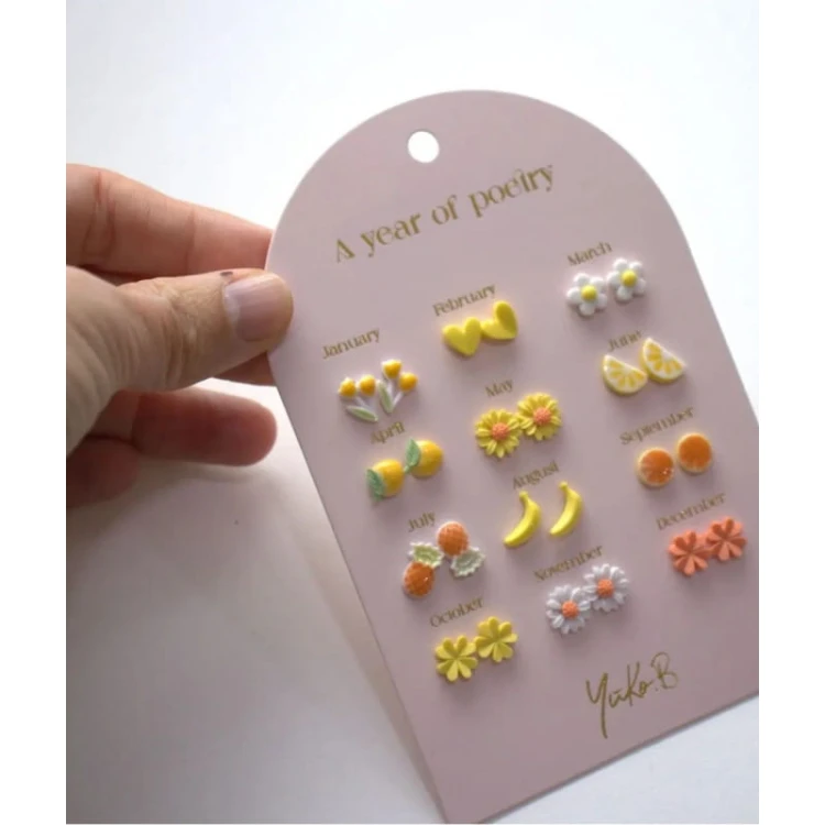 kolczyki-rok-poezji-zolte-wersja-angielska (3).jpg