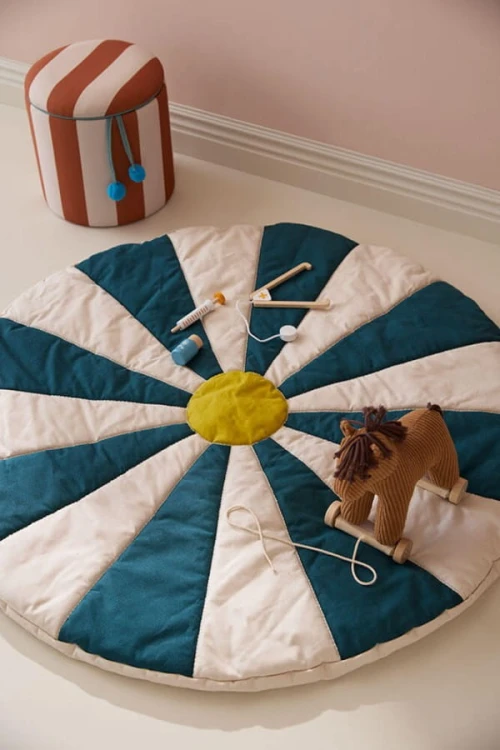 Mata-do-zabawy-Circus---niebieska--Kids-Concept (3).webp