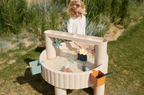 Wielofunkcyjny-stolik-Sepp---sandy-multi-mix--Liewood (1).webp