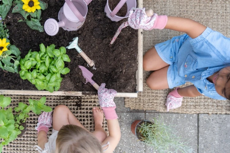 Rekawiczki-ogrodowe-Fairy-Garden--Little-Dutch (4).webp