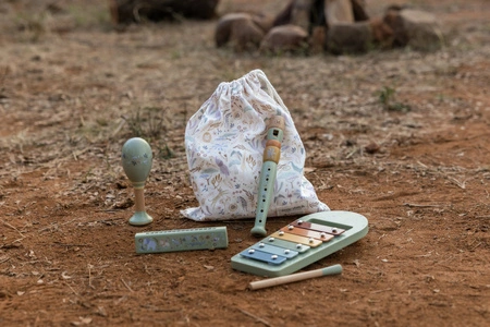 pol_pm_Little-Dutch-Zestaw-drewnianych-instrumentow-zielony-Safari-Friends-FSC-6016_12.webp