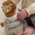 Piramida-do-ukladania-Lew-Safari-Friends--Little-Dutch (3).webp