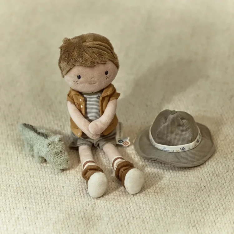 Laleczka-Chlopiec-Jim-Safari-Friends-35cm--Little-Dutch (7).webp