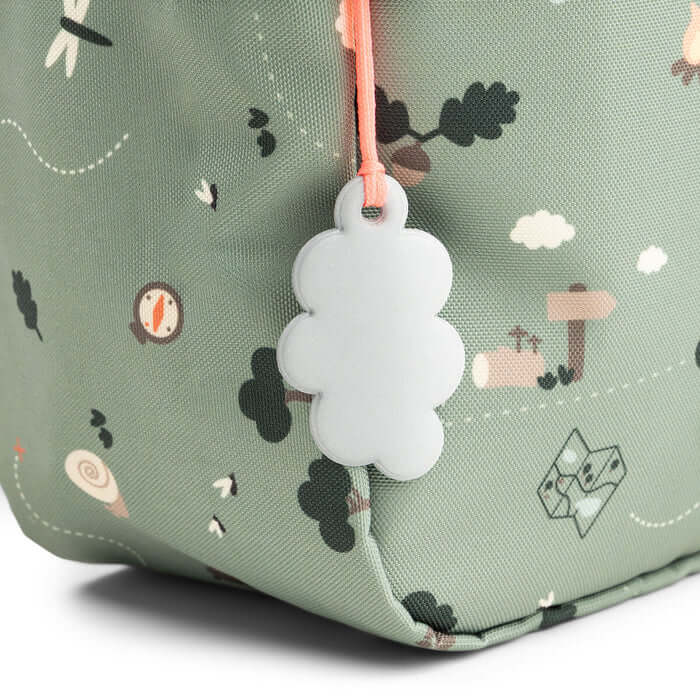 Plecak-dzieciecy-7,5-l-Tiny-Trails-Green--Done-by-Deer (3).webp