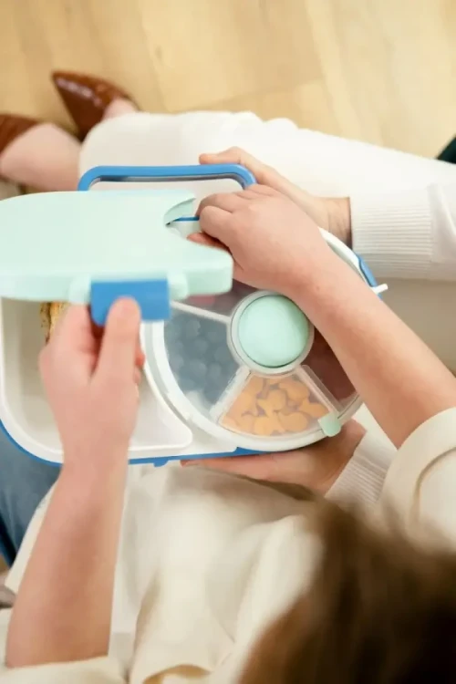 LUNCHBOX--SNACK-SPINNER-2IN1-sniadaniowka-dla-dzieci,-Blueberry-Blue--GOBE (2).webp