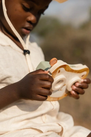 pol_pm_Little-Dutch-Projektor-Lew-Safari-Friends-FSC-6205_11.webp