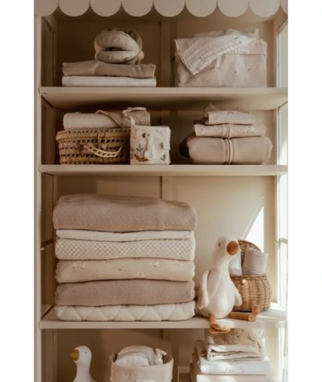 ocieplany-kocyk-70x100-pure-soft-beige-little-dutch (13).webp