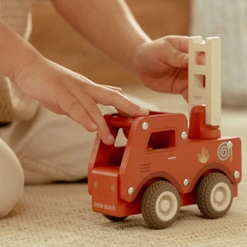 Pierwsze autko drewniane wóz strażacki dla dziecka Little Dutch