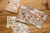 pol_pl_Little-Dutch-Ksiazeczka-z-naklejkami-Jim-na-ulicy-5645_6.webp