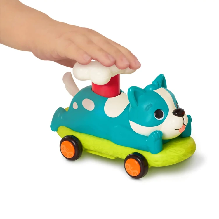 PawMobiles---autko-zwierzak-z-napedem-pushgo--B.Toys.webp