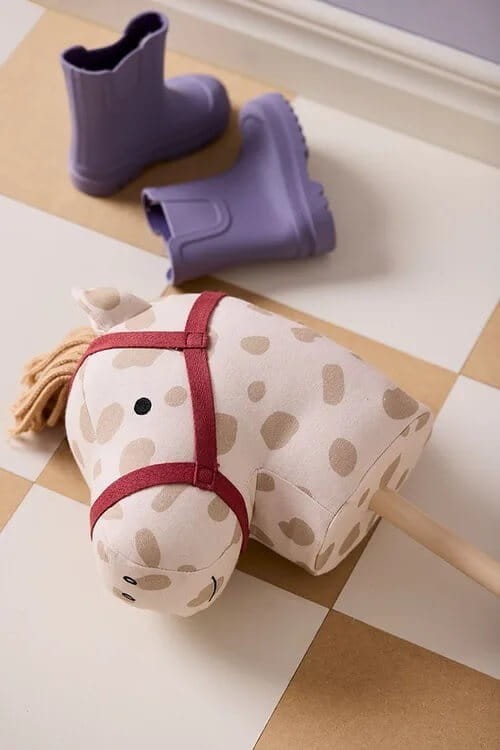 Konik-Hobby-horse-Dotty-AIDEN--Kids-Concept (1).webp