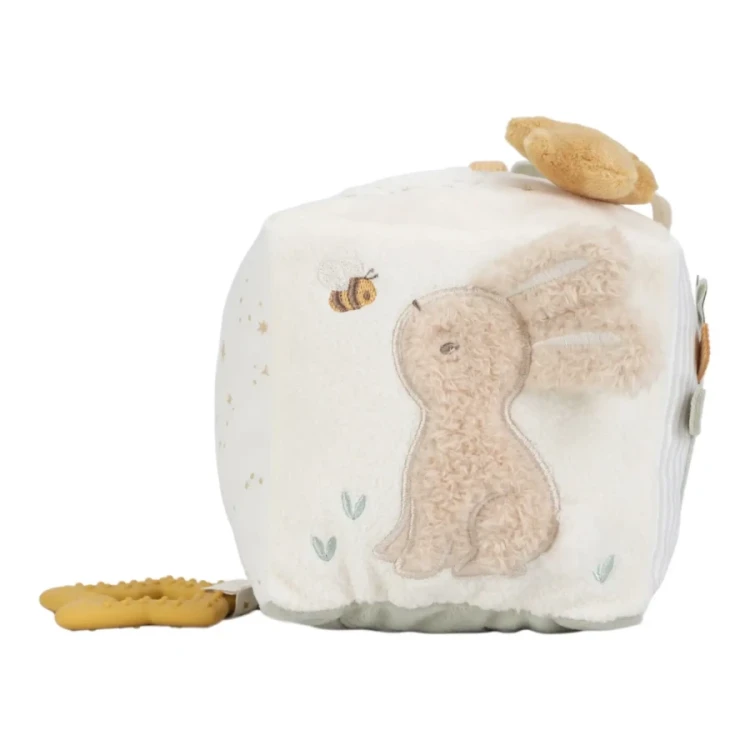 Kostka-aktywizujaca-Newborn-Naturals--Little-Dutch (6).webp