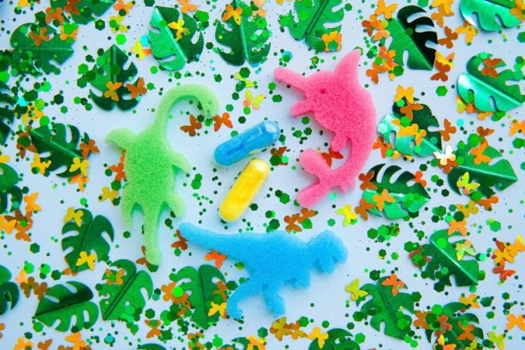 Wklad-do-sloikow,-figurki,-brokaty-i-barwniki-Fun-Fillers---Safari--Glo-Pals (4).webp