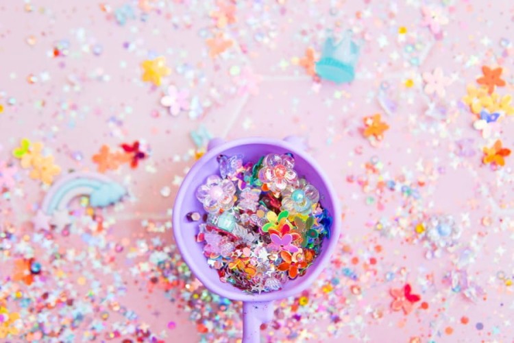 Wklad-do-sloikow,-figurki,-brokaty-i-barwniki-Fun-Fillers---Fairy--Glo-Pals (2).webp