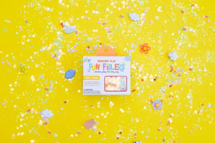Wklad-do-sloikow,-figurki,-brokaty-i-barwniki-Fun-Fillers---Farma--Glo-Pals (2).webp
