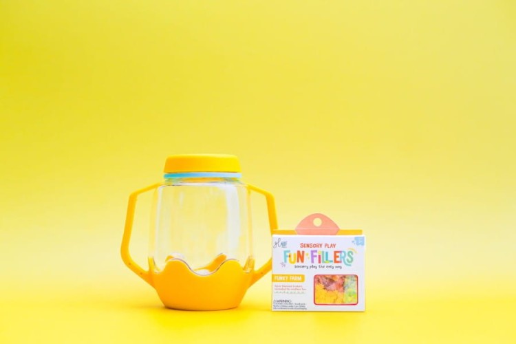 Wklad-do-sloikow,-figurki,-brokaty-i-barwniki-Fun-Fillers---Farma--Glo-Pals (4).webp