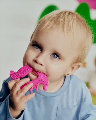 gryzak-ollie-the-dragon-pink-wiz-1.webp