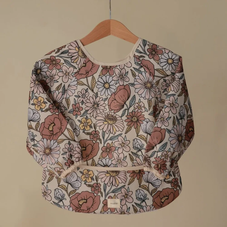 mushie-sliniak-z-dlugim-rekawem-retro-flowers (3).webp