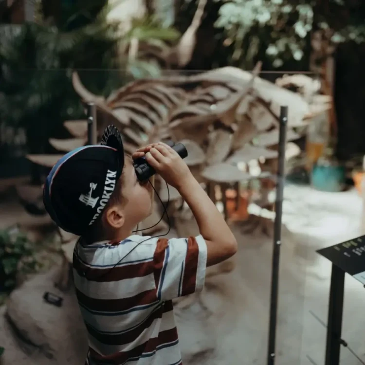 Lornetka-KIDYBINOCULAR-GREEN--Kidywolf (1).webp